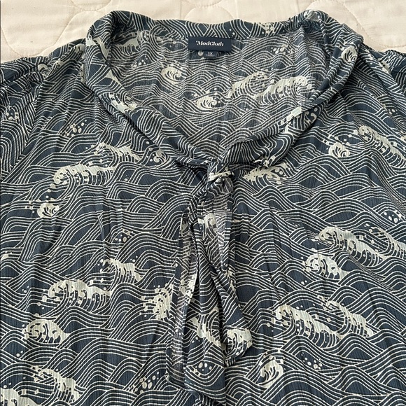 Modcloth Blue Wave Pattern Blouse - Picture 2 of 4
